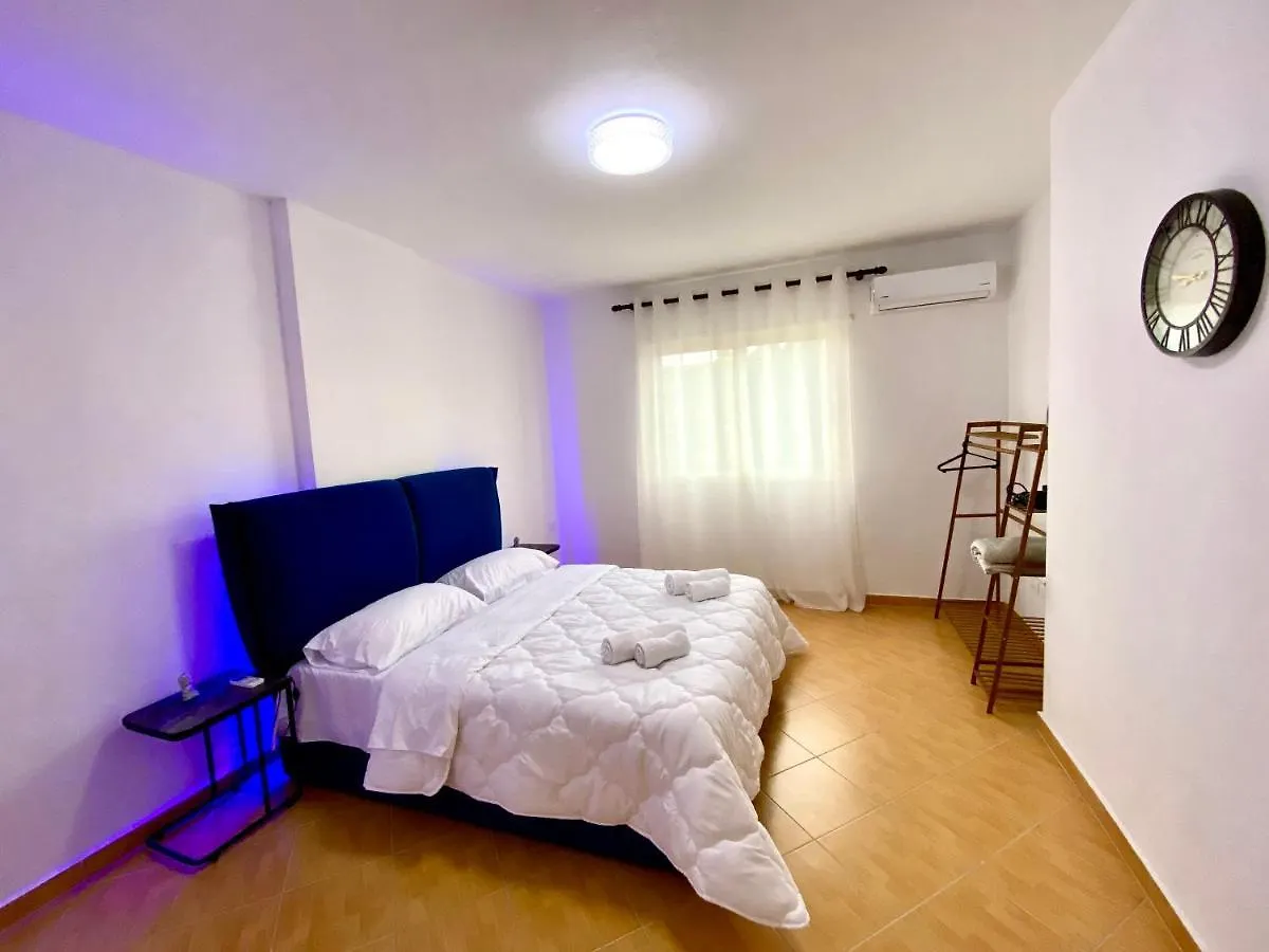 Cozy Seaview Apartment Vollga Central Durres 0*,  Albania
